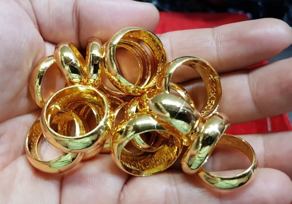 Mơ Thấy Nhẫn Vàng Là Điềm Báo May Mắn Hay Là Lời Nhắc Nhở?